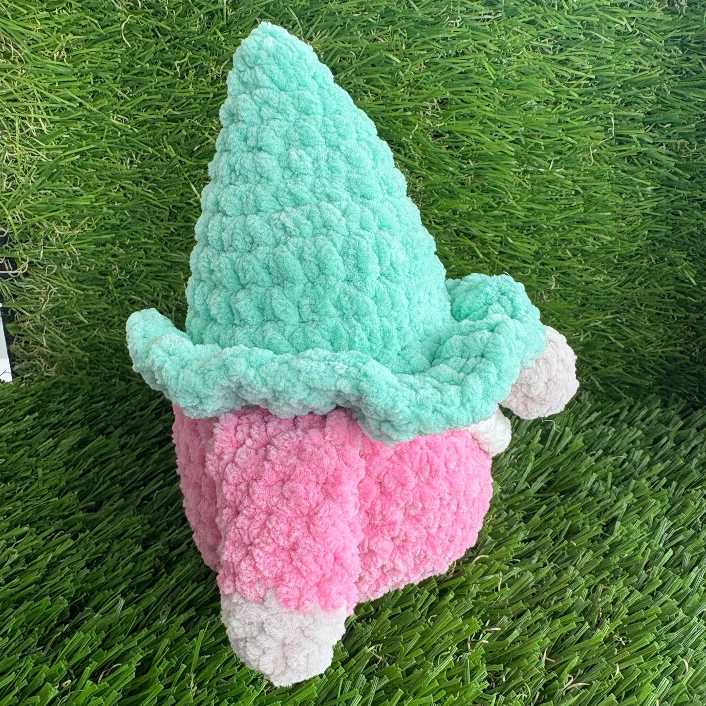 Christmas: Gnome M