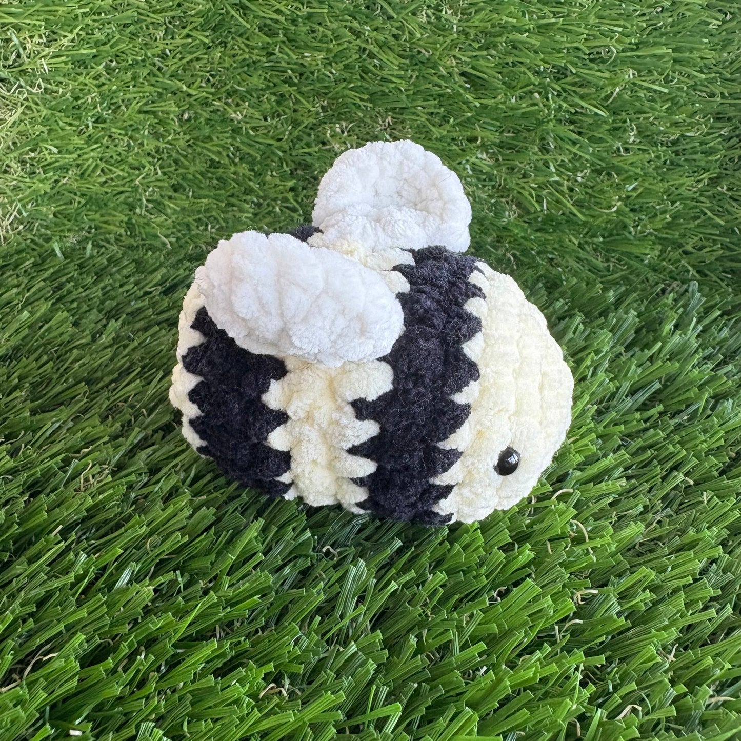 Woodland: Bee S