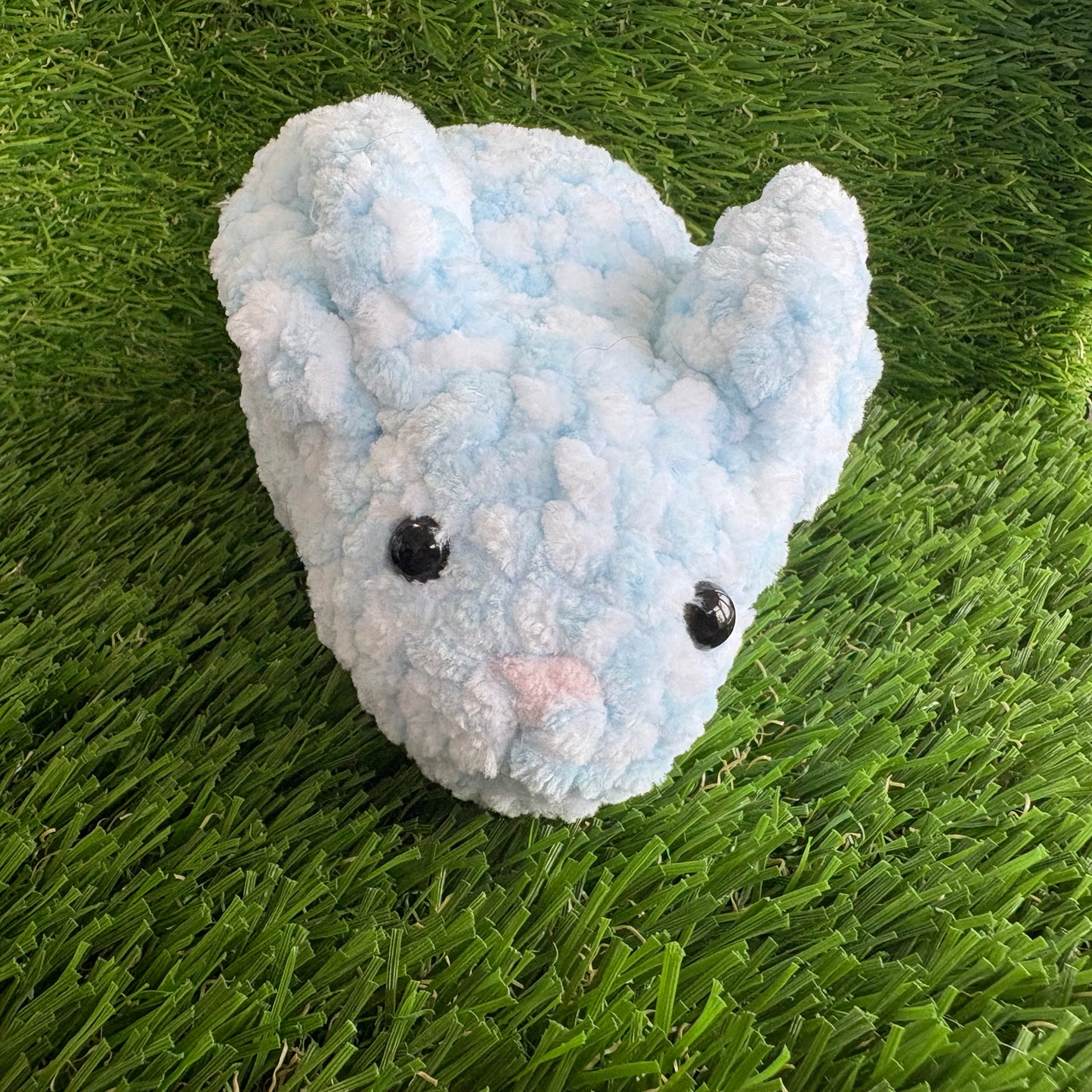 Pets: Rabbit M