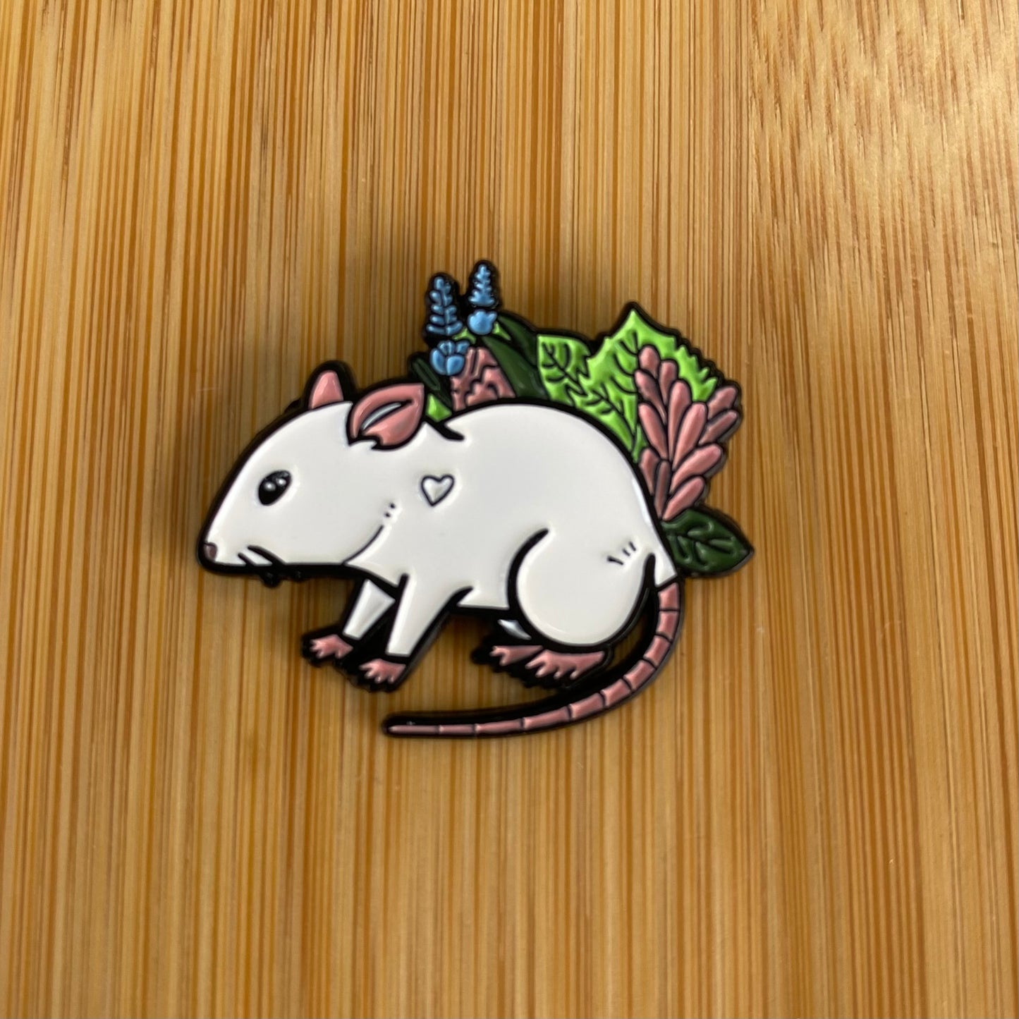 Flower Rat Needle Minder