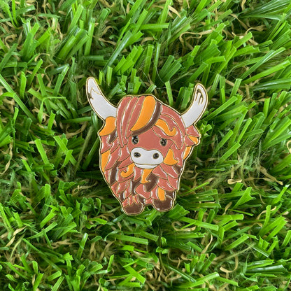 Highland Cow Needle Minder