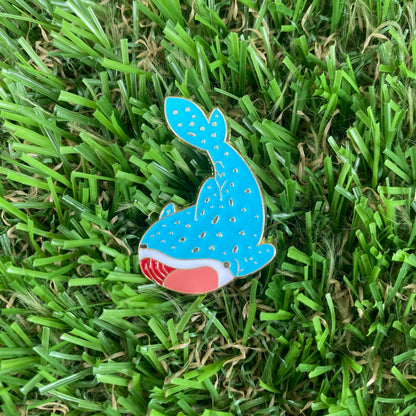 Whale Needle Minder