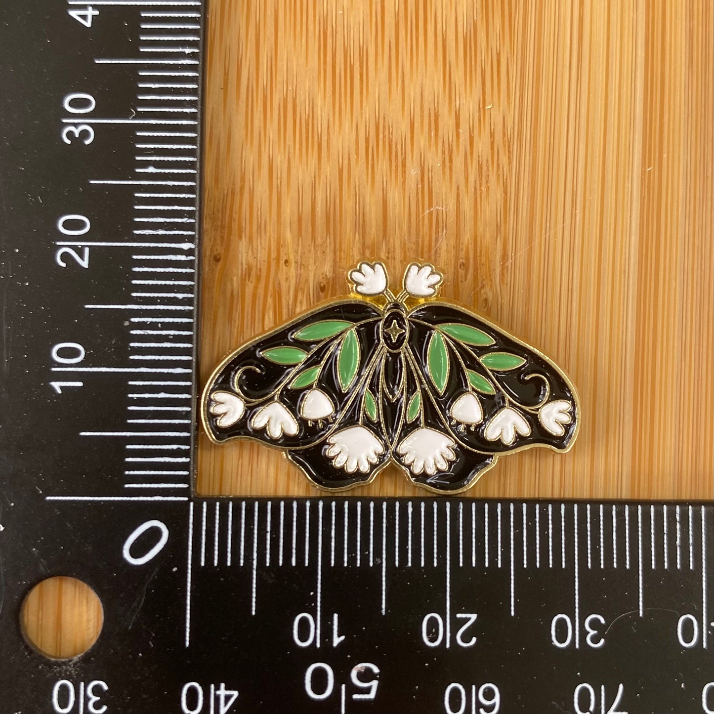 White Flower Moth Needle Minder