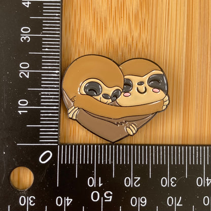 Heart Sloths Needle Minder