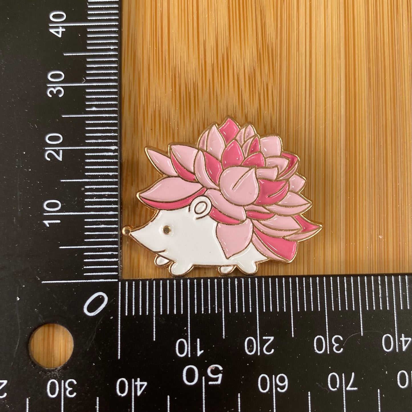 Flower Hedgehog Needle Minder