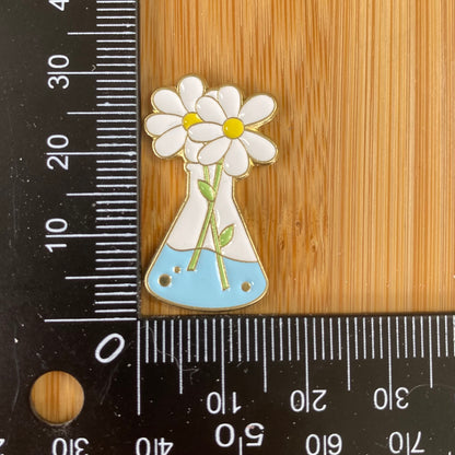 White Flower Vase Needle Minder