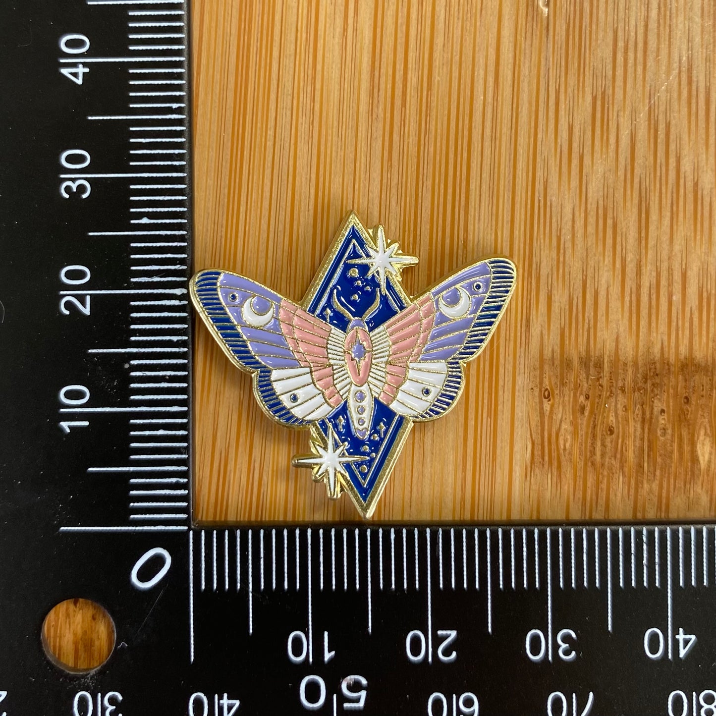 Pink & Purple Starry Moth Needle Minder