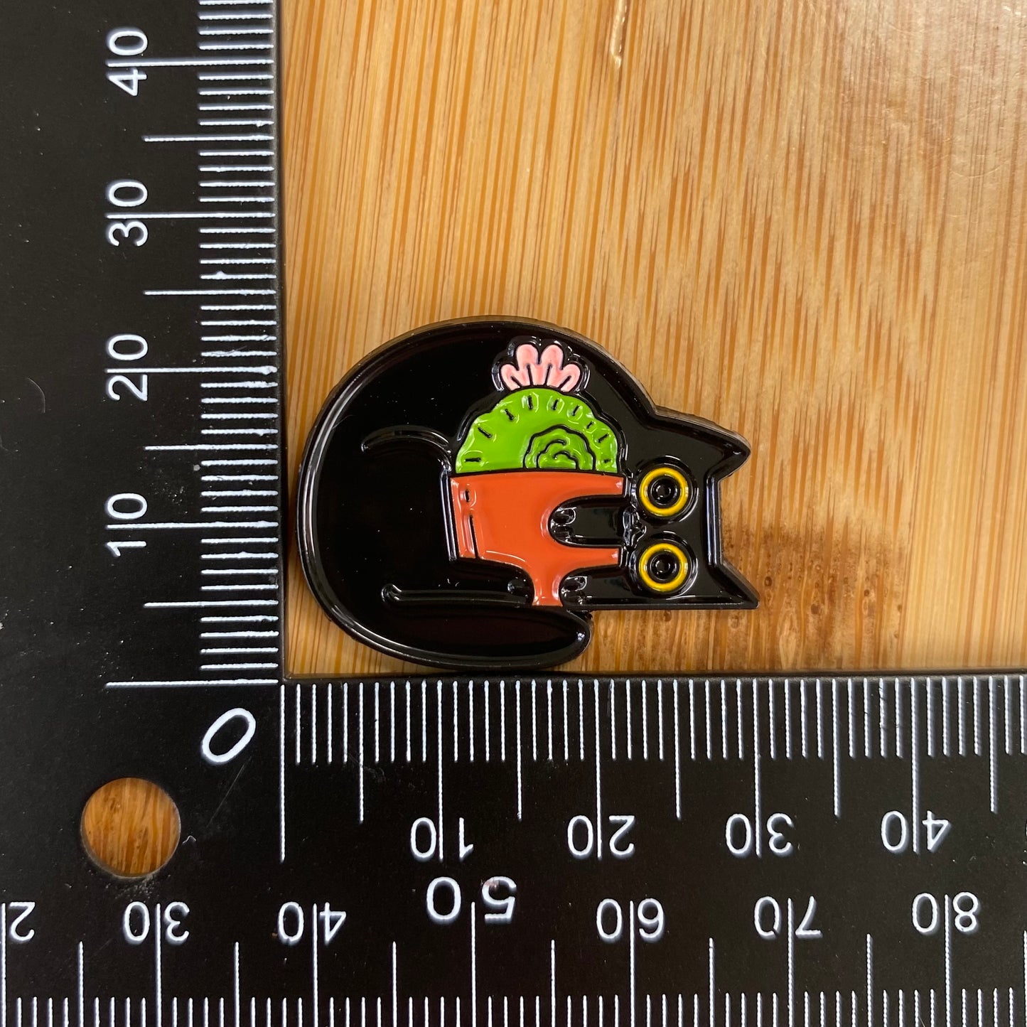 Cat & Cactus Needle Minder