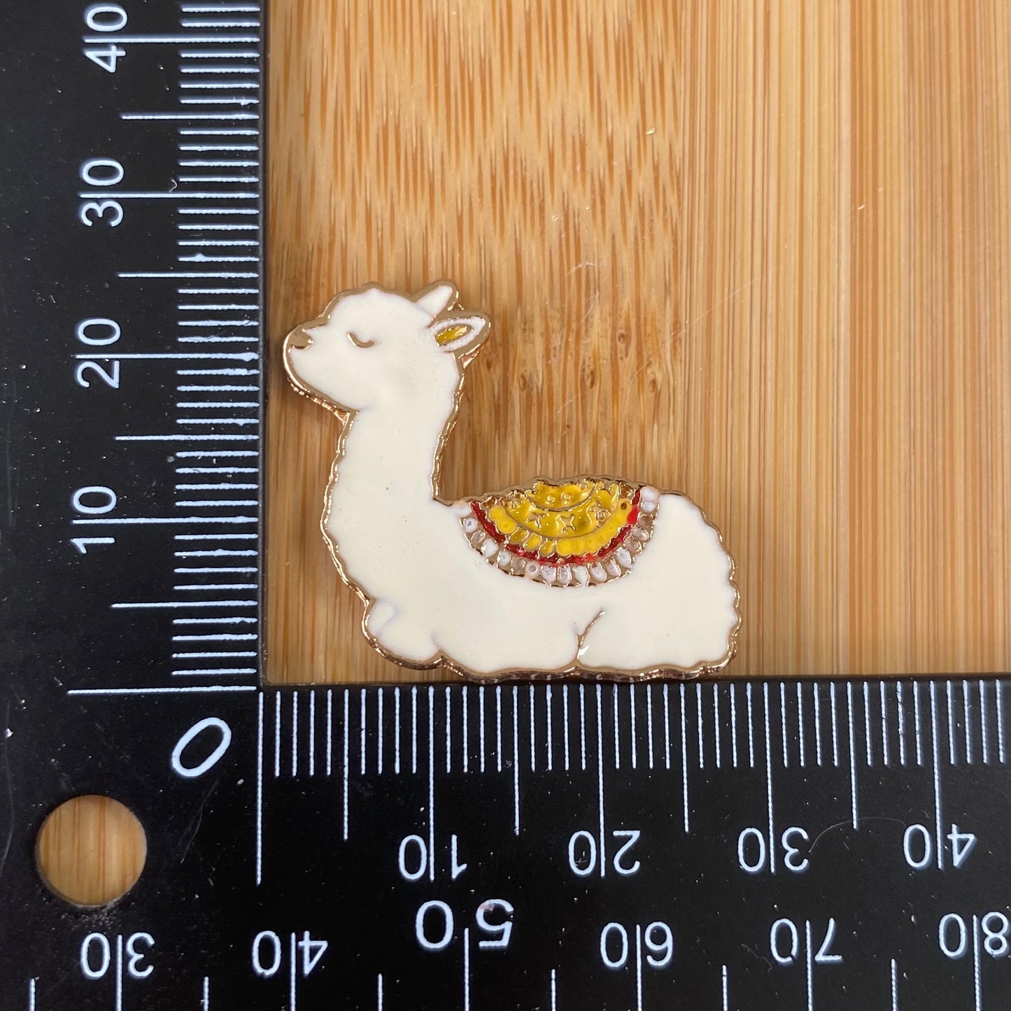 Llama Needle Minder