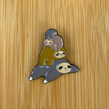 Sloth Pile Needle Minder