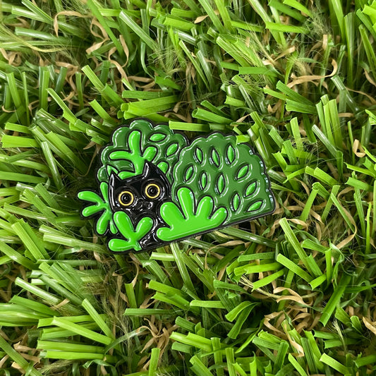 Cat & Bush Needle Minder