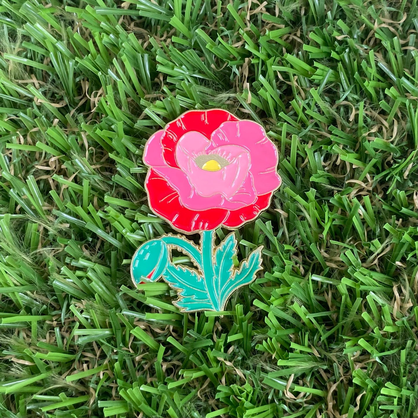 Red Flower Needle Minder