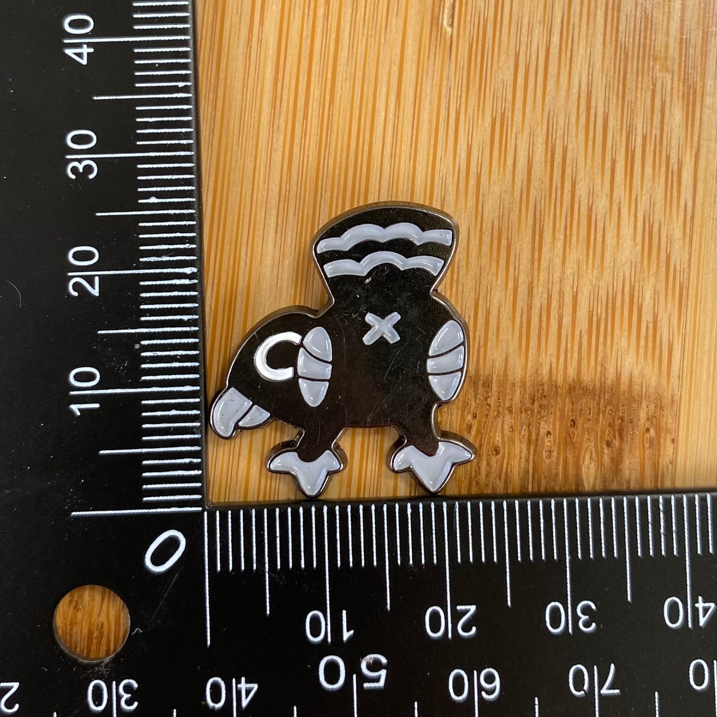 Crow Butt Needle Minder