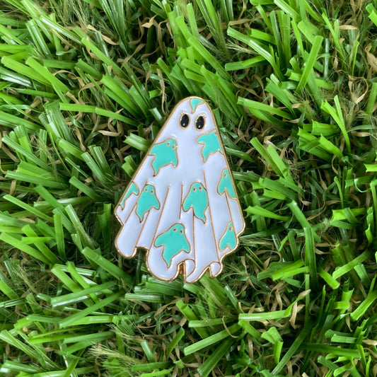 Green Ghost Needle Minder