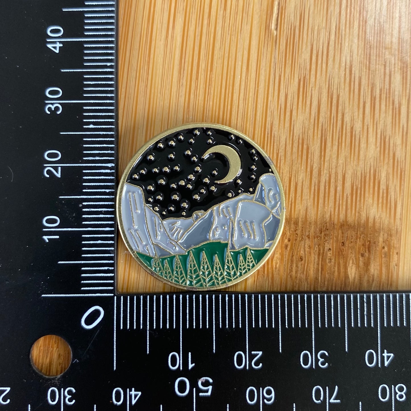 Starry Cliffs Needle Minder’s