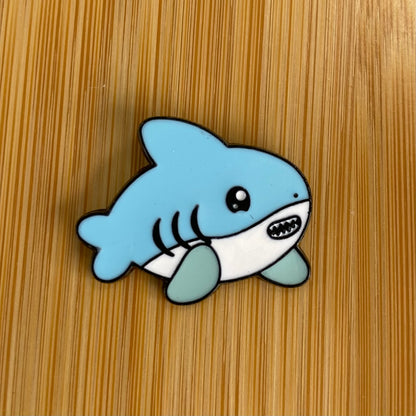 Little Shark Needle Minder