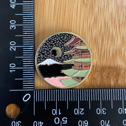 Starry Pogoda Needle Minder