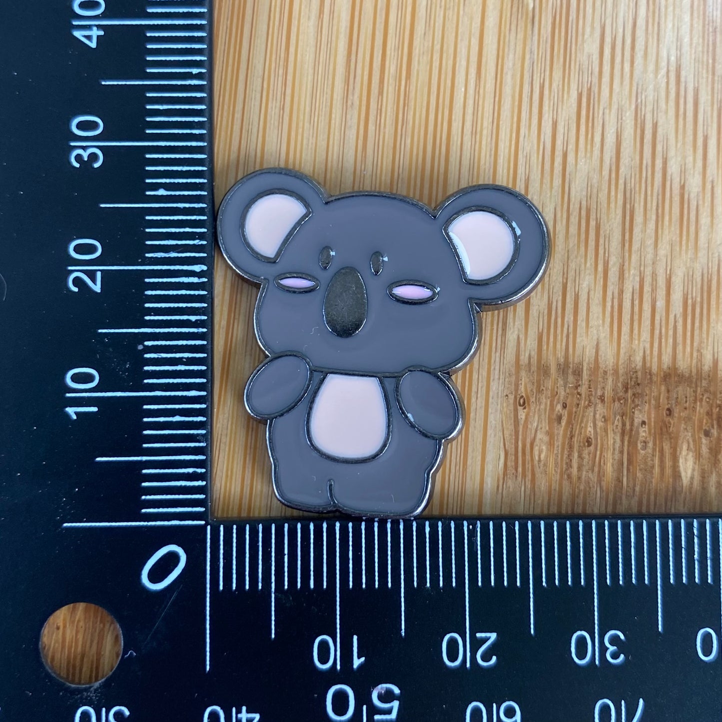 Koala Needle Minder