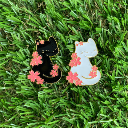 Black Cat Needle Minder