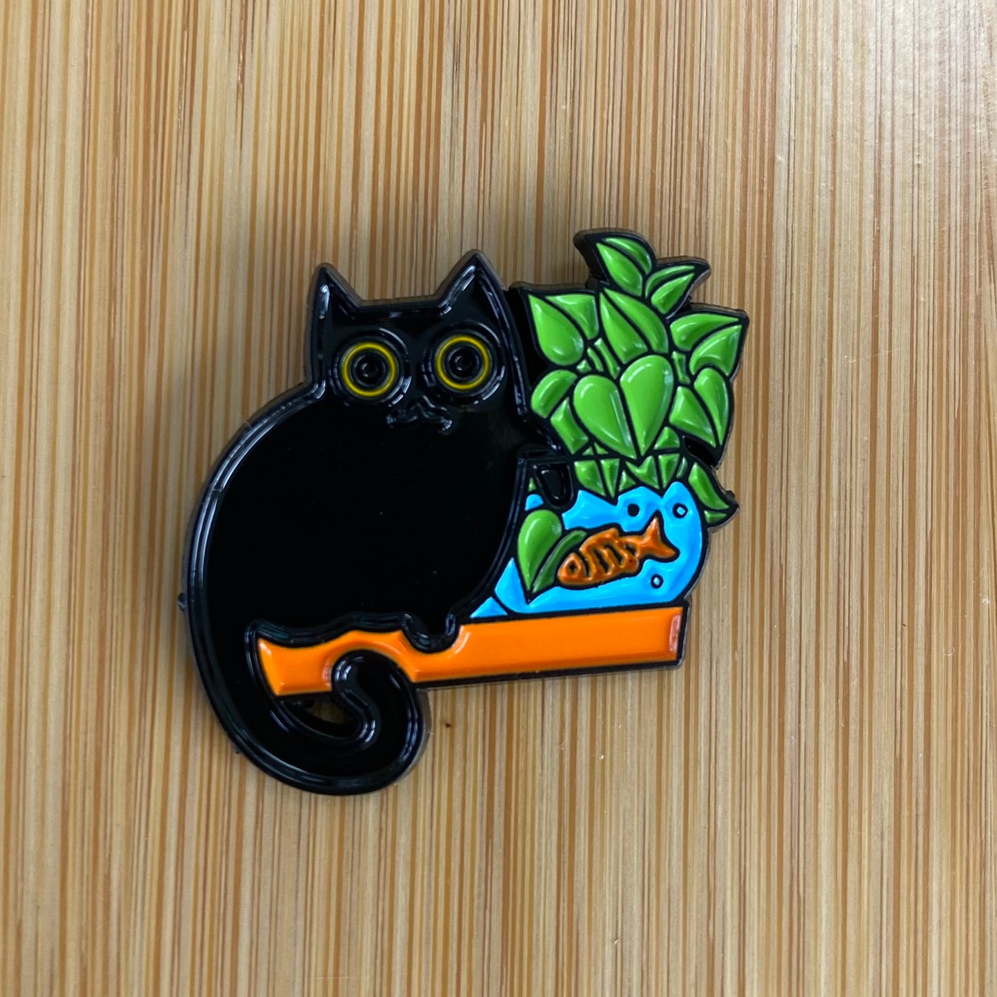 Cat & Fish Bowl Needle Minder