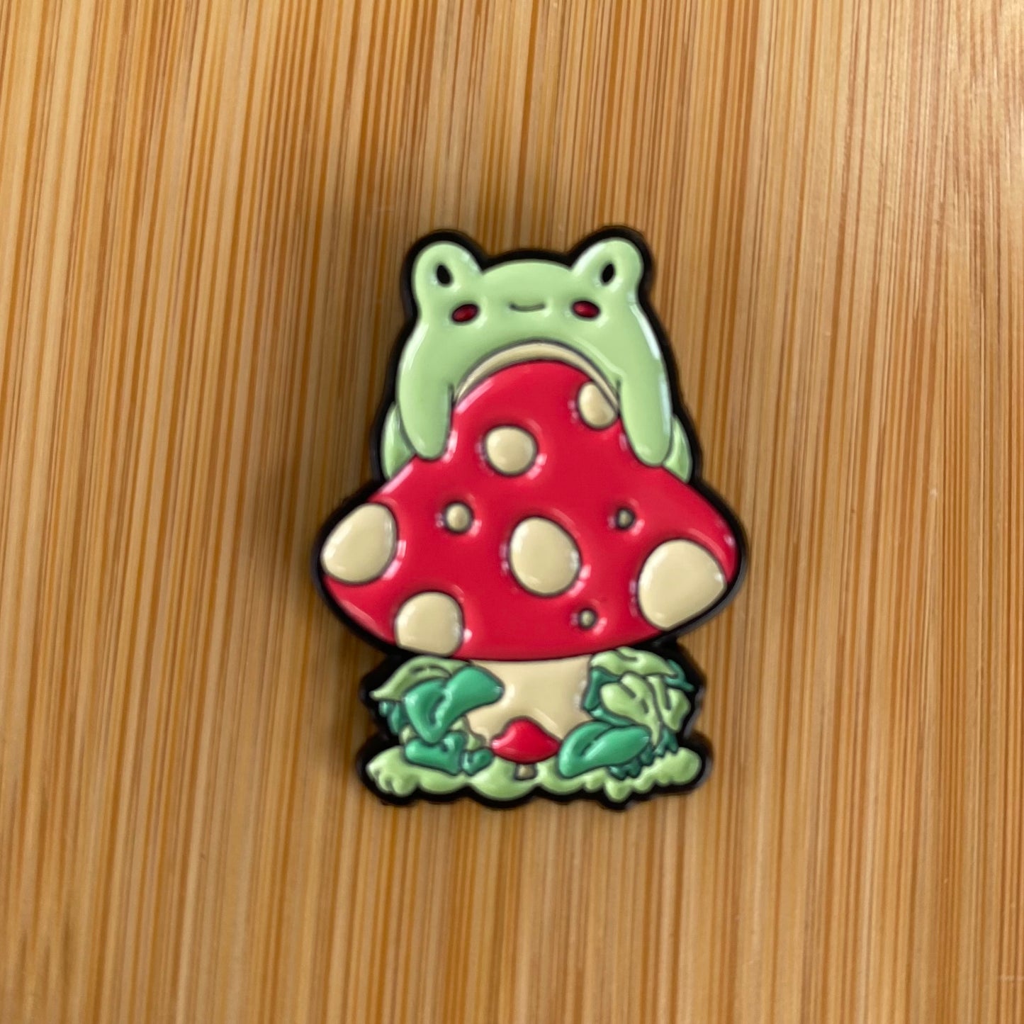 Toadstool Frog Needle Minder