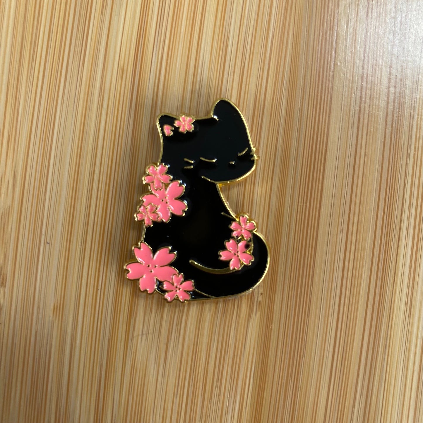 Black Cat Needle Minder