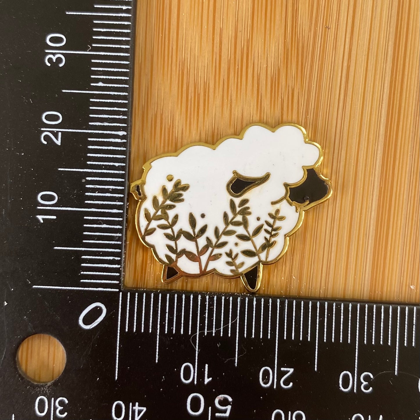 Sheep Needle Minder