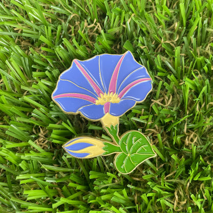 Large Purple Flower Needle Minder