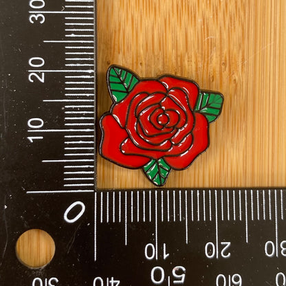 Red Rose Needle Minder